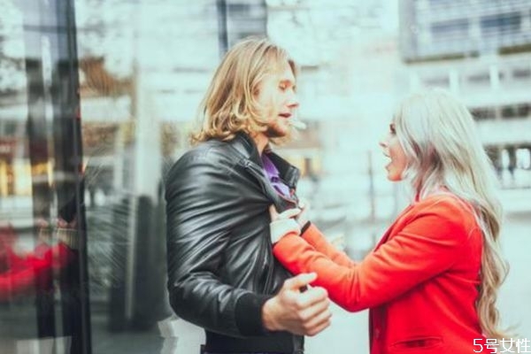 男人出軌女人聰明做法 聰明的女人挽回男人小訣竅 男人出軌女人聰明做法 聰明的女人挽回男人小訣竅