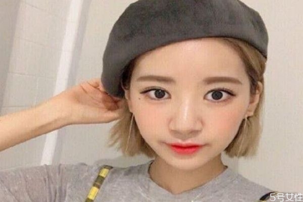 齊耳短發(fā)多久可以留長(zhǎng) 短發(fā)留長(zhǎng)發(fā)尷尬期打理 齊耳短發(fā)多久可以留長(zhǎng) 短發(fā)留長(zhǎng)發(fā)尷尬期打理