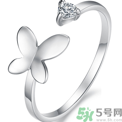 佩戴銀飾有什么好處？多帶銀飾品可以年輕10歲？