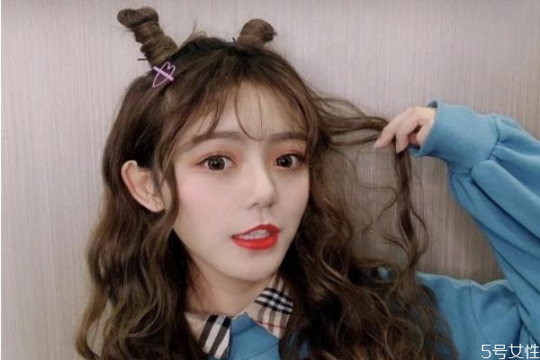 羊毛卷適合什么發(fā)質(zhì) 羊毛卷日常的保養(yǎng)方法 羊毛卷適合什么發(fā)質(zhì) 羊毛卷日常的保養(yǎng)方法