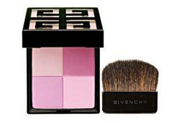 紀梵希魅彩四色腮紅的亮點 紀梵希魅彩四色腮紅的質(zhì)地 紀梵希魅彩四色腮紅的亮點 紀梵希魅彩四色腮紅的質(zhì)地