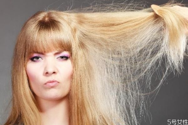 護(hù)發(fā)素的保質(zhì)期一般是多久 護(hù)發(fā)素怎么看保質(zhì)期 護(hù)發(fā)素的保質(zhì)期一般是多久 護(hù)發(fā)素怎么看保質(zhì)期