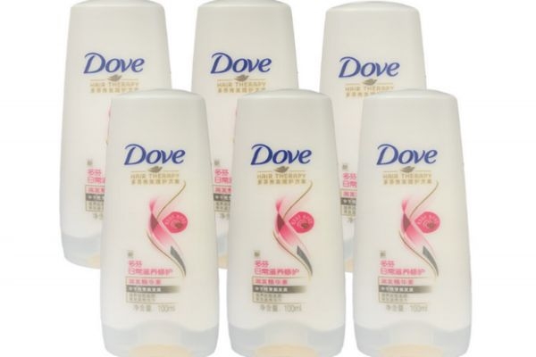 經(jīng)常用護(hù)發(fā)素有副作用嗎 經(jīng)常用護(hù)發(fā)素對(duì)頭發(fā)好嗎 經(jīng)常用護(hù)發(fā)素有副作用嗎 經(jīng)常用護(hù)發(fā)素對(duì)頭發(fā)好嗎