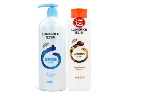 護(hù)發(fā)素要洗干凈嗎 護(hù)發(fā)素是涂在發(fā)梢嗎 護(hù)發(fā)素要洗干凈嗎 護(hù)發(fā)素是涂在發(fā)梢嗎