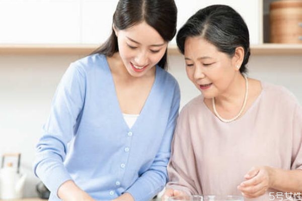 老公怎么緩解婆媳矛盾 婆媳矛盾從帶孩子開(kāi)始