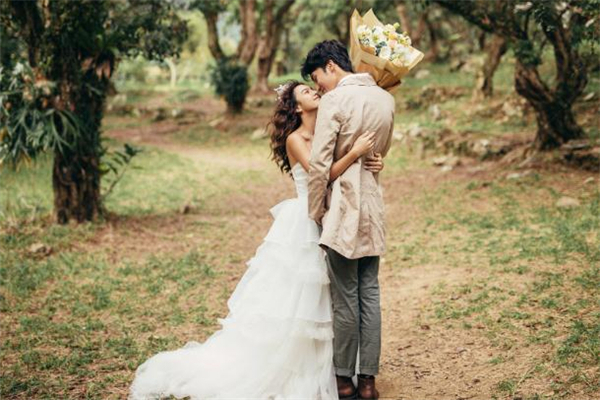 異地戀七夕怎么過(guò) 異地戀七夕送什么禮物 異地戀七夕怎么過(guò) 異地戀七夕送什么禮物