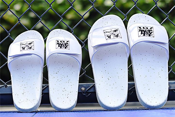 李寧拖鞋可以沾水嗎 李寧拖鞋可以穿來(lái)洗澡嗎