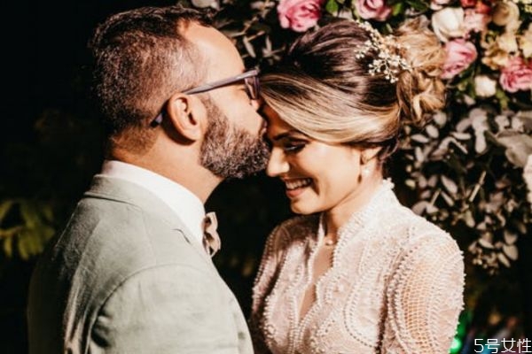 男人出軌后的生理證據(jù) 男人出軌后身體有證據(jù) 男人出軌后的生理證據(jù) 男人出軌后身體有證據(jù)