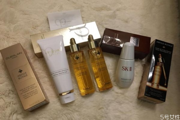 嬌蘭復(fù)原蜜有什么功效 嬌蘭復(fù)原蜜是否可以祛痘印 嬌蘭復(fù)原蜜有什么功效 嬌蘭復(fù)原蜜是否可以祛痘印