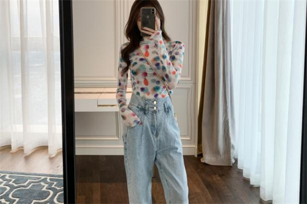 老爹褲適合梨型身材嗎 梨形身材能穿老爹褲嗎 老爹褲適合梨型身材嗎 梨形身材能穿老爹褲嗎