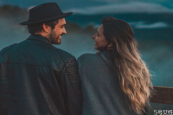 老公對我越來越冷淡怎么辦 老公冷淡如何處理 老公對我越來越冷淡怎么辦 老公冷淡如何處理