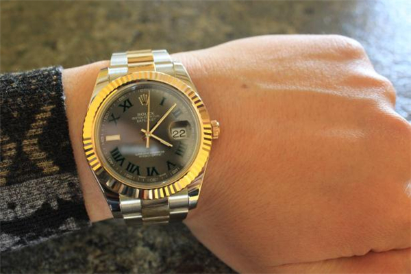 手表表帶怎么拆 手表表帶臟了如何清洗 手表表帶怎么拆 手表表帶臟了如何清洗