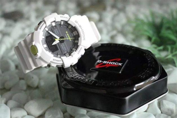 卡西歐手表包裝是什么樣的 卡西歐表盤的膜能撕嗎 卡西歐手表包裝是什么樣的 卡西歐表盤的膜能撕嗎