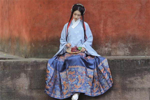 明制漢服怎么穿 明制漢服款式有哪幾種 明制漢服怎么穿 明制漢服款式有哪幾種