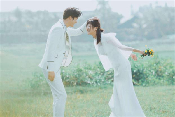 男友出軌前任能原諒嗎 男友出軌前任的心態(tài) 男友出軌前任能原諒嗎 男友出軌前任的心態(tài)