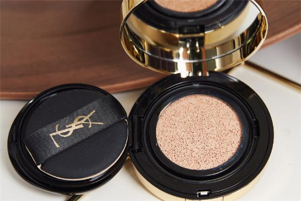 ysl皮氣墊色號怎么選 ysl皮氣墊哪個色號最白 ysl皮氣墊色號怎么選 ysl皮氣墊哪個色號最白