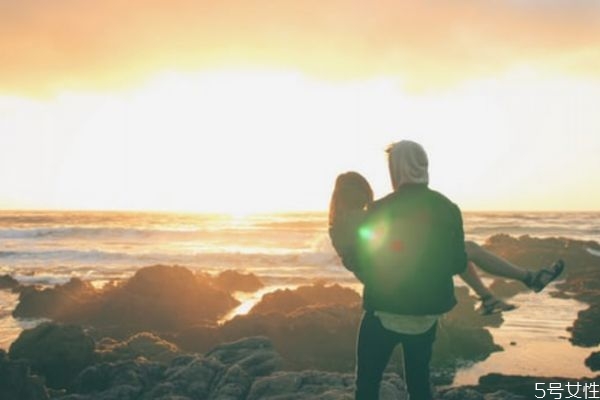 什么樣的女人適合做老婆 適合做老婆的女孩特點(diǎn) 什么樣的女人適合做老婆 適合做老婆的女孩特點(diǎn)