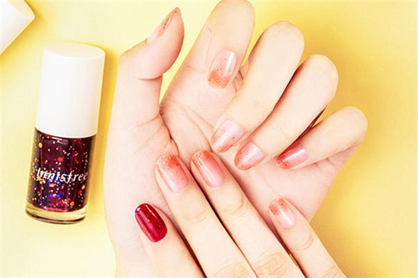 悅詩風吟指甲油安全嗎 悅詩風吟指甲油致癌嗎 悅詩風吟指甲油安全嗎 悅詩風吟指甲油致癌嗎