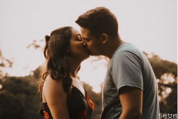 有心機(jī)的婆婆幾大特點(diǎn) 10種不能嫁的家庭 有心機(jī)的婆婆幾大特點(diǎn) 10種不能嫁的家庭