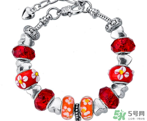 潘多拉手鏈能沾水嗎？潘多拉手鏈為什么不能碰水？