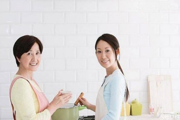 婆媳關(guān)系不好是哪個(gè)虧 男人處理婆媳關(guān)系十條 婆媳關(guān)系不好是哪個(gè)虧 男人處理婆媳關(guān)系十條