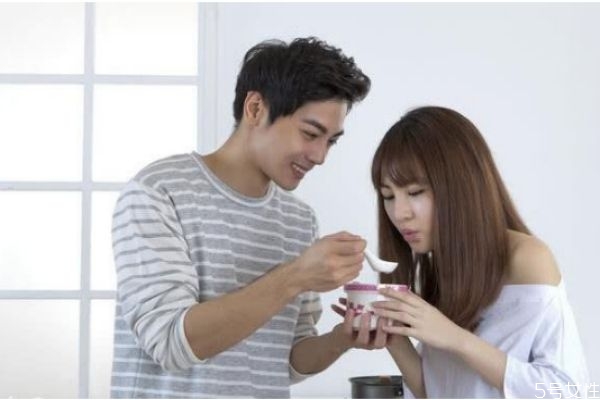 女生第一次見未來公婆怎么表現(xiàn) 見公婆需要注意些什么 女生第一次見未來公婆怎么表現(xiàn) 見公婆需要注意些什么