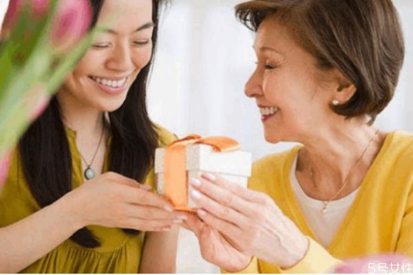 自私的婆婆有哪些表現(xiàn) 婆家算計(jì)你的表現(xiàn) 自私的婆婆有哪些表現(xiàn) 婆家算計(jì)你的表現(xiàn)