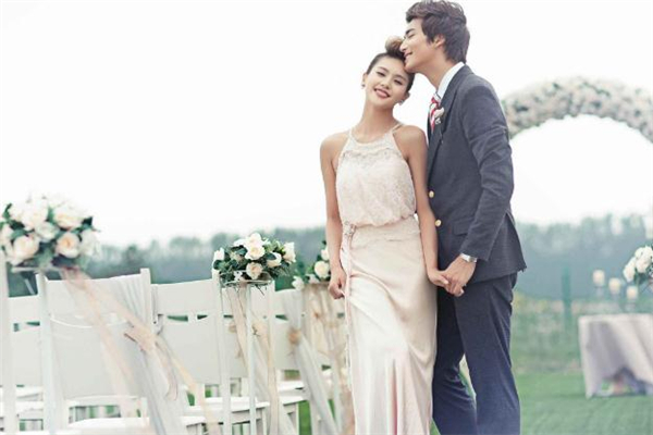 女人出軌一次還會有第二次嗎 女性心理出軌的表現(xiàn)有哪些 女人出軌一次還會有第二次嗎 女性心理出軌的表現(xiàn)有哪些