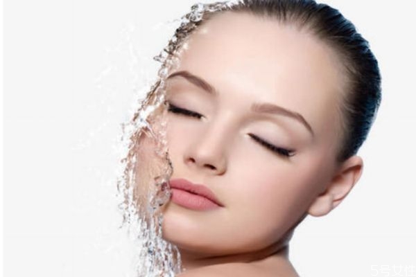 臉上皮膚起皮怎么解決 臉上起皮怎么快速處理 臉上皮膚起皮怎么解決 臉上起皮怎么快速處理