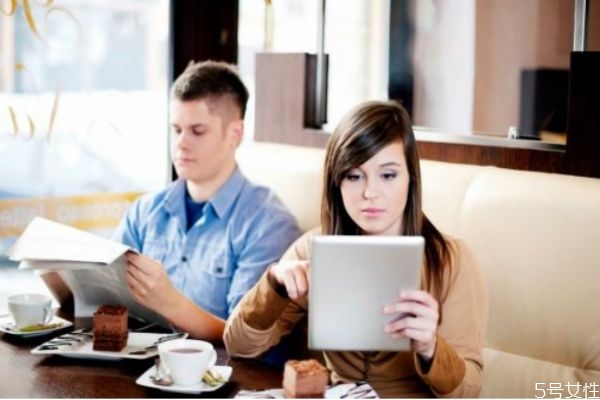 老婆離婚態(tài)度堅(jiān)決怎樣挽回 老婆鐵心離婚挽回幾率大嗎 老婆離婚態(tài)度堅(jiān)決怎樣挽回 老婆鐵心離婚挽回幾率大嗎