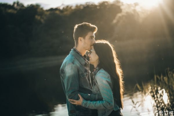 沒離婚就離家出走后果 妻子多久不回家算是犯法 沒離婚就離家出走后果 妻子多久不回家算是犯法