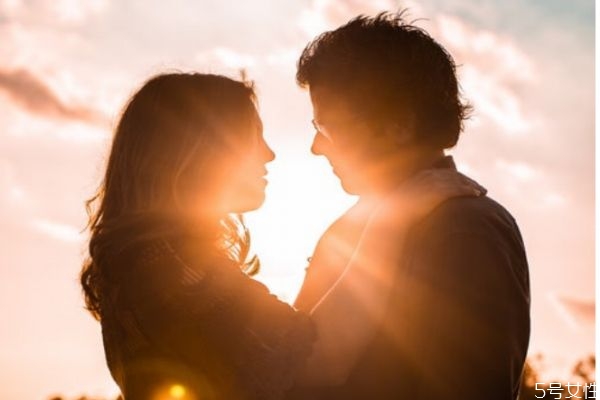 老公愛上別人了怎么辦 聰明女人這樣做 老公愛上別人了怎么辦 聰明女人這樣做