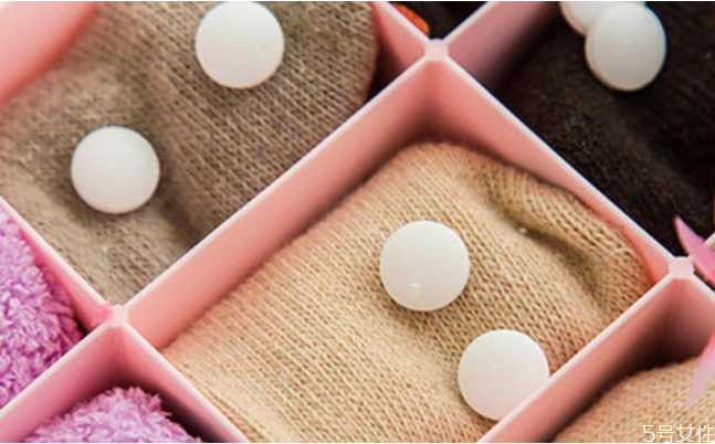 樟腦丸小孩吃了怎么辦 樟腦丸能吃嗎 樟腦丸小孩吃了怎么辦 樟腦丸能吃嗎