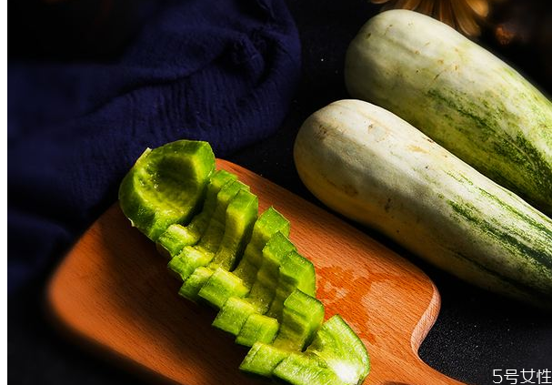 羊角蜜放幾天會甜嗎 不太熟的羊角蜜可以放熟嗎 羊角蜜放幾天會甜嗎 不太熟的羊角蜜可以放熟嗎