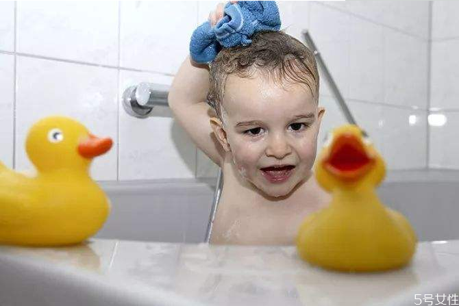 硫磺皂可以洗外陰嗎 硫磺皂天天用會(huì)怎樣 硫磺皂可以洗外陰嗎 硫磺皂天天用會(huì)怎樣