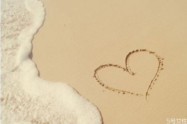 男生眼里的可愛和漂亮有什么區(qū)別 可愛和漂亮哪個(gè)吸引人 男生眼里的可愛和漂亮有什么區(qū)別 可愛和漂亮哪個(gè)吸引人