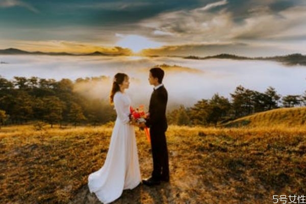 當(dāng)你感覺不到對(duì)方的愛 對(duì)方不愛你的細(xì)節(jié) 當(dāng)你感覺不到對(duì)方的愛 對(duì)方不愛你的細(xì)節(jié)