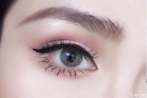 如何選擇美瞳的材質(zhì) 美瞳怎么選適合自己 如何選擇美瞳的材質(zhì) 美瞳怎么選適合自己