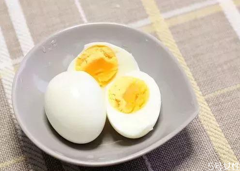 吃了散黃的雞蛋會(huì)中毒是真的嗎 壞雞蛋吃了怎么補(bǔ)救 吃了散黃的雞蛋會(huì)中毒是真的嗎 壞雞蛋吃了怎么補(bǔ)救