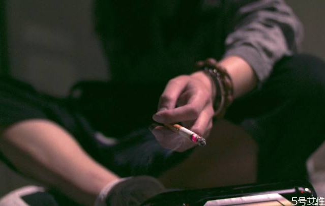 抽煙抽快點好還是慢點好 飯后隔多久可以抽煙 抽煙抽快點好還是慢點好 飯后隔多久可以抽煙