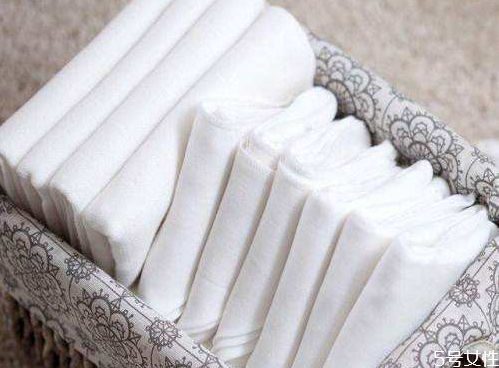 紗布尿布好用嗎 紗布尿布優(yōu)缺點(diǎn)分析 紗布尿布好用嗎 紗布尿布優(yōu)缺點(diǎn)分析