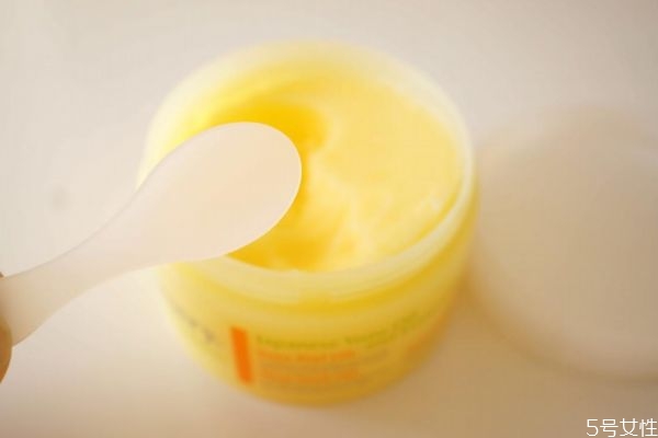 卸妝膏怎么樣算是乳化好 卸妝膏什么時(shí)候需要用 卸妝膏怎么樣算是乳化好 卸妝膏什么時(shí)候需要用