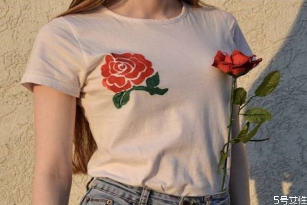 印花t恤怎么去掉印花 如何維持衣服印花不掉 印花t恤怎么去掉印花 如何維持衣服印花不掉