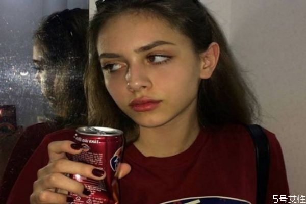 印花t恤怎么去掉印花 如何維持衣服印花不掉 印花t恤怎么去掉印花 如何維持衣服印花不掉