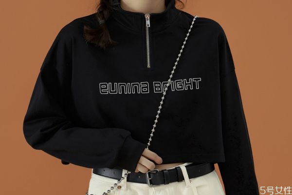 黑色衣服褪色了怎么恢復(fù)原色 黑色衣服發(fā)紅怎么恢復(fù) 黑色衣服褪色了怎么恢復(fù)原色 黑色衣服發(fā)紅怎么恢復(fù)