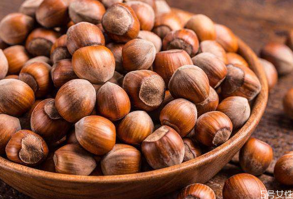 榛子能開水煮熟吃嗎 泡水的榛子多久開口 榛子能開水煮熟吃嗎 泡水的榛子多久開口