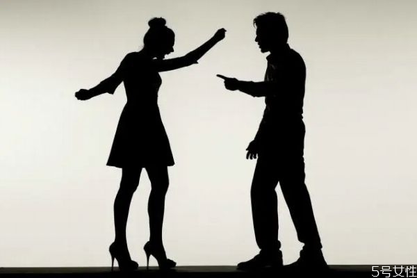 離婚男人的心理 男人離婚多久能走出來 離婚男人的心理 男人離婚多久能走出來