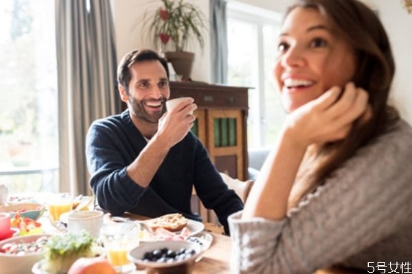 女生說(shuō)要冷靜幾天預(yù)示什么 女生冷靜期需要聯(lián)系嗎 女生說(shuō)要冷靜幾天預(yù)示什么 女生冷靜期需要聯(lián)系嗎
