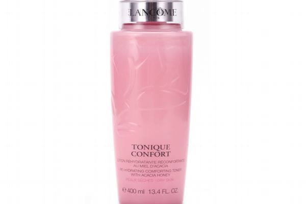 爽膚水什么時候用最佳 爽膚水早上用還是晚上 爽膚水什么時候用最佳 爽膚水早上用還是晚上