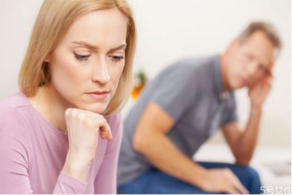 女生說(shuō)要冷靜幾天預(yù)示什么 女生冷靜期需要聯(lián)系嗎 女生說(shuō)要冷靜幾天預(yù)示什么 女生冷靜期需要聯(lián)系嗎